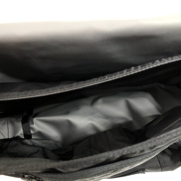 NEW Timbuk2 Classic Messenger Bag Medium Unisex - Picture 7 of 11